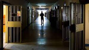 Benvenuti sul sito ufficiale del tribunale di sorveglianza di torino. Carcere Di Torino Botte E Umiliazioni Ai Detenuti 25 Indagati La Repubblica