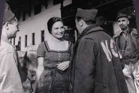 Résultat de recherche d'images pour "la vache et le prisonnier"