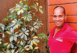 W tym filmiku jestem w ogrodzie. Aux Jardins Une Fleur Des Iles Pas Comme Les Autres Blog Hotel Du Centre Noumea