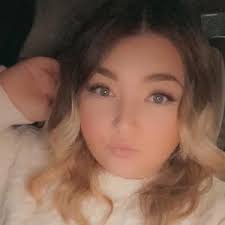 Courtney Harper (@courtneyharper19)