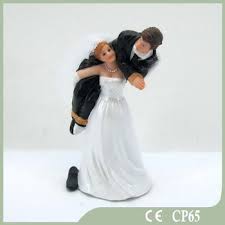 Prior to joining brides, she worked as a wedding planner at colin cowie celebrations. Wedding Cake Toppers Hooked On Love Wedding Cake Topper