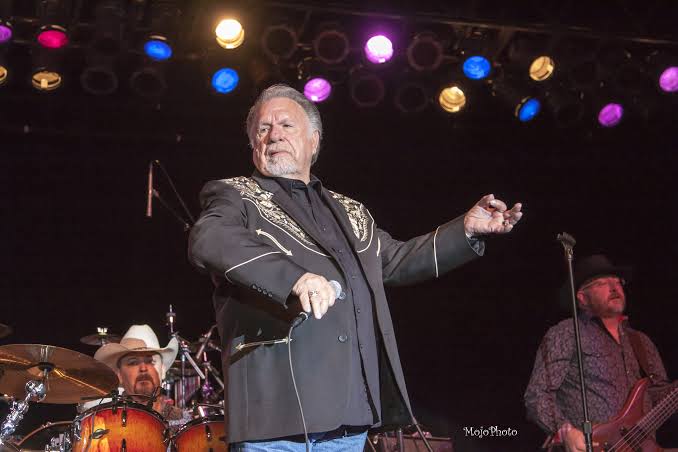 Gene Watson Joins The Grand Ole Opry - Onstage Magazine.com