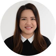 Sasha Reynolds's Instagram, Twitter & Facebook