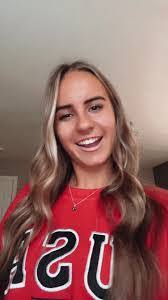 Kelli Shupe's Instagram, Twitter & Facebook