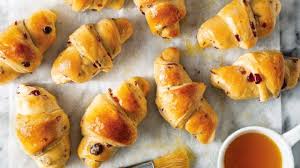 Cinnamon-Pecan Babka