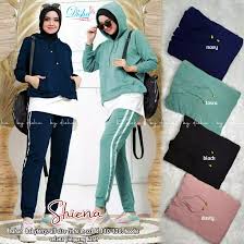 Baju olahraga muslimah trendy dan modis edisi hajilia by nanbells. Setelan Olahraga Trendy Hoodie Babyterry Ori Setelan Training Olahraga Wanita Setelan Baju Olahraga Wanita Lengan Panjang Model Kaos Olahraga Terbaru 2020 Baju Olahraga Muslimah Modis Manset Baju Gambar Model Kaos Olahraga Terbaru