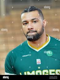 Kyle Goins's Instagram, Twitter & Facebook