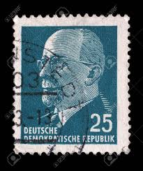 Check out our alemania oriental selection for the very best in unique or custom, handmade pieces did you scroll all this way to get facts about alemania oriental? Sello Impreso En La Republica Democratica Alemana Alemania Oriental Muestra Presidente Walter Ulbricht Politico Comunista Primer Secretario Del Partido De La Unidad Socialista Lider Alrededor De 1961 Fotos Retratos Imagenes Y
