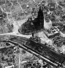 Ephemera Kabinett 1945 Photograph Of Koln After Wwii Allied Bombing Geschichte Deutsche Geschichte Historisch