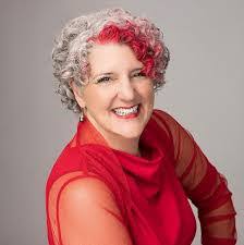 Donna Meador's Instagram, Twitter & Facebook