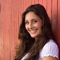 Madeline Henning's Instagram, Twitter & Facebook