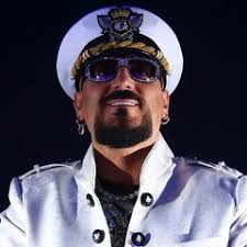 Born in turin, gigi d'agostino spent an eventful childhood between his native city and brescia (where the media records studios are placed). Stream Gigi D Agostino Music Listen To Songs Albums Playlists For Free On Soundcloud