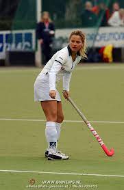 (born 4 july 1978 in rotterdam, south holland) is a former dutch field hockey player of portuguese descent. 041212 09 Http Www Bnnews Nl Nederland