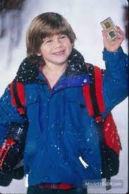Home Alone 3 Publicity Still Of Alex D Linz Home Alone Home Alone Movie Linz