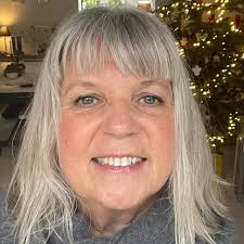 Juliet Walters Ceramics (@julietwaltersceramics) • Threads, Say more