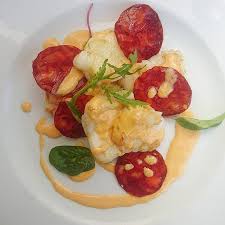 Medaillons De Lotte Au Chorizo Bellota Menubistronomique Lotte Bellota Chorizo Toulouse Food Recettes De Cuisine Lotte Au Chorizo Cuisine Poisson