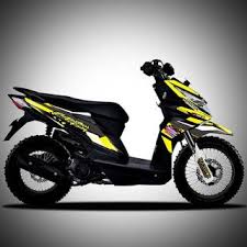 Honda beat menjadi matic yang populer di kalangan muda saat ini, tampilannya yang mungil dan sederhana bisa banyak orang modif sesuka hati terdapat 3 varian honda beat saat ini, yaitu honda beat esp, honda beat pop, dan honda beat street. Modifikasi Beat Street Fighter Hitam Putih Silver Ring 17 Trail Thailook 2018 Terkeren Motor Street Fighter Honda