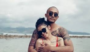 Watch short videos about #kartikawijaksana on tiktok. Komedian Uus Buka Bukaan Soal Ranjang Minta Maaf Sama Istri Karena Ini