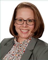 Colleen Lowry's Instagram, Twitter & Facebook