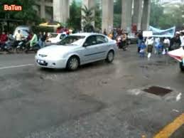 Kampung segambut dalam ei tegutse valdkondades ehitus majade. Kampung Segambut Dalam Kuala Lumpur Malaysia 2012 Youtube