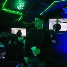 Stream Pred Solow *P4L**PredLife* music