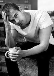 Male Actors Under 30 With Black Hair 30 Hot Male Actors Under 30 In 2015 Herinterest Com Part 3 Theo James Shirtless Theo James Gorgeous Men