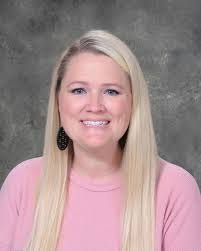 Emily Foote's Instagram, Twitter & Facebook