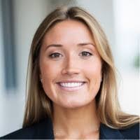 Sarah Stark's Instagram, Twitter & Facebook