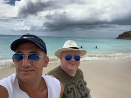 Bottoms Up! A Travel Club for Gay Men