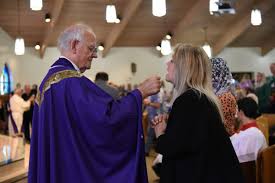 The meaning of the Mass Holy Communion: The Sacrament of love and unity –  Diocese of Orlando, Florida
