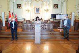 Curso de cocina gratis en la web, técnicas de cocina, recetas básicas, todo lo necesario para aprender a cocinar. El Ayuntamiento Y La Escuela Internacional De Cocina De La Camara De Comercio Apoyan La Formacion Para La Reapertura De La Hosteleria Portal Web Del Ayuntamiento De Valladolid