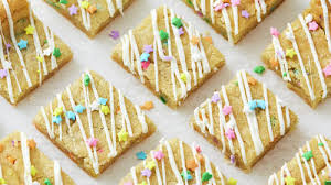 Pillsbury sugar cookie recipes ideas / pillsbury just released funfetti sugar cookie mix for more rainbow baking : Best Recipes Using Sugar Cookie Dough Pillsbury Com