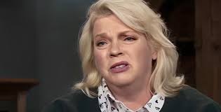 Hello fans please say something nice as y'all awaits the next season. love  you! 🥰