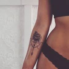 Henna tattoo, aka mehndi, is a kind of temporary tattoo which is very popular in south asian nations. Cute Tiny Tattoos Tumblr Com Tumbex