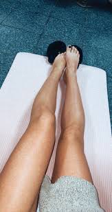 Holly Anne on X: Stretching at the Lansing MI Deja Vu! Im here until 2am  tonight! Come play 😉 feet stretch legs toes onlyfans creator sex  subscribe LinkInBio bodypositive blackpolish AdultWork showgirl  HD phone wallpaper