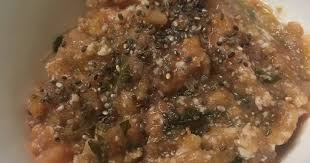 Pisang memang bisa langsung diberikan dengan disisir menggunakan sendok tapi bisa juga dibuat tim dan ditambah dengan yogurt. 10 Resep Mpasi Tumbuh Gigi Enak Dan Sederhana Ala Rumahan Cookpad