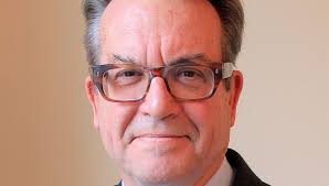 Robb Report Appoints Robert Crozier as Managing Director of International  Division