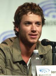 Jeremy Sumpter's Instagram, Twitter & Facebook