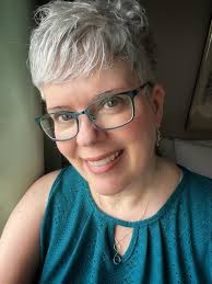 Good morning, friends, and happy Wednesday. I'm recommitting myself to the  early morning writing club. Inevitably, my "days off" get so busy with  other obligations that I never seem to have time