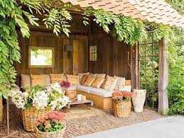Maybe you would like to learn more about one of these? Una Casa De Campo Muy Acogedora Con Un Jardin Y Un Porche De Ensueno