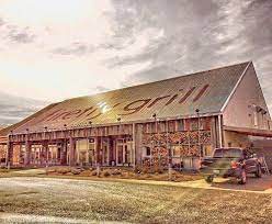 This Remote Restaurant In Illinois Will Take You A Million Miles Away From Everything Countryside Restaurant Effingham Illinois Midwest Getaways