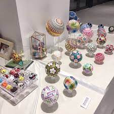 手鞠球 手鞠展 temariball temari 毛毬 手毬 手鞠展 深圳 12 09 10两天地址 泰华梧桐岛深圳市宝安区固戍顺昌路与航空路交汇处交通 gps导航 泰华梧桐岛 地铁1号线 固戍 站d出口骑行5分钟公交站 泰华梧桐岛 cake desserts food