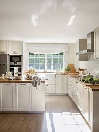 44 Wonderful White Kitchen Design Ideas Kitchen Models White Kitchen Design Kitchen Design