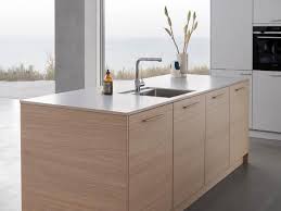 tacto light oak keuken keuken in licht hout kvik nl houten keuken keuken opstellingen lichte eiken