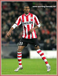 Ae as in at (ae.t) ; Alcides Uefa Champions League 2007 08 Psv Eindhoven Futebol