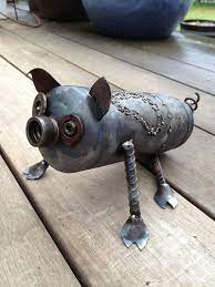 This Is Awesome I Want One Scrap Metal Pig Garden Art Scrap Metal Art Metal Tree Wall Art Metal Yard Art