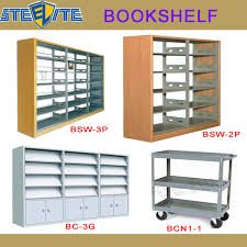 Bagi kamu yang ingin menciptakan kesan ruangan lebih lega, adopsi desain terbuka seperti pada lemari buku minimalis di atas. Rak Buku Furniture Sekolah Desain Rak Buku Besi Kayu Buy Logam Perpustakaan Rak Buku Rak Buku Desain Kayu Besi Buku Rak Product On Alibaba Com
