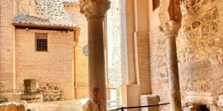 Princess Zeb un Nisa or the Concealed ...