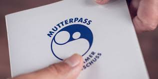 Man bekommt ihn eigentlich wenn man der herzlichen. Der Mutterpass So Lernst Du Ihn Verstehen Lillydoo Magazin