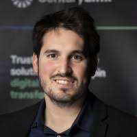 500+ perfiles de «Manuel Crespo»